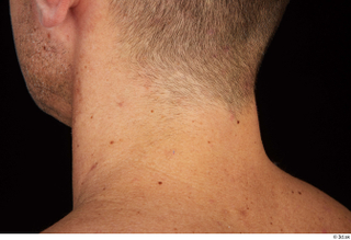 Arnost neck 0007.jpg